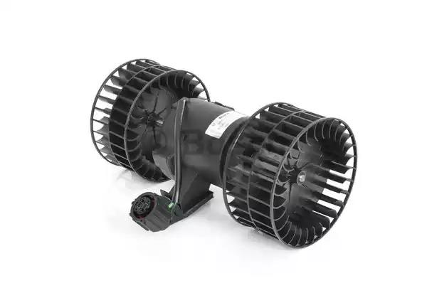 Мотор отопителя с крыльчатками BOSCH