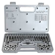 Набор метчиков и плашек М3-М12 20 предметов