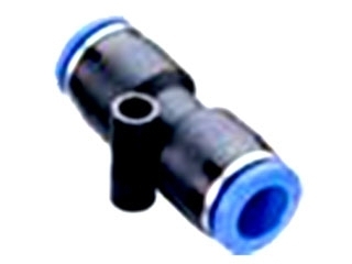 Фитинг (пластик) прямой / d 06 - 08 мм