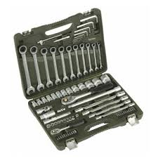 Набор инструмента с трещоточными ключами 77 предметов