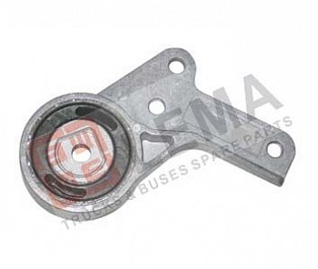 Кронштейн радиатора правый.