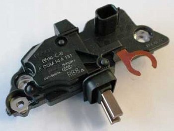 реле-регулятор! Bosch 14V\ Renault Megane/Scenic 2.0CDi 05