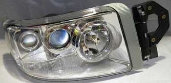 Фара головного света  с противотум. RVI PREM DXI правая