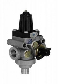 Кран регулятор давления 8.1bar , с клапаном накачки шин