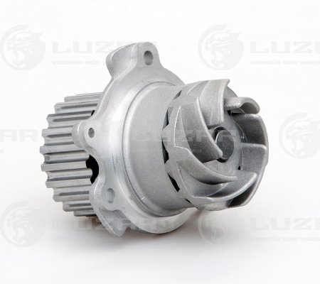 Насос водяной ВАЗ 2170 Гранта дв.126  (Luzar)