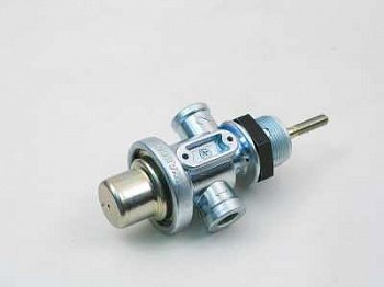 Кран блокировки VOLVO FH / 3-ходовой 2-позиционный магистральный клапан / 10 bar