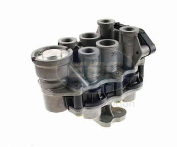 Кран 4-х контурный с датч. давлен. в контурах Iveco