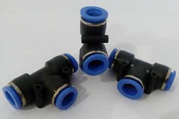 Фитинг (пластик) T-образный / d 16 мм